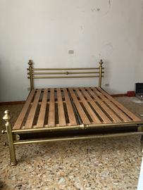 Struttura letto in ottone