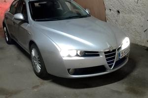 Alfa 159