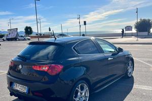 Alfa Romeo Giulietta 2.0 170 CV Nero Etna