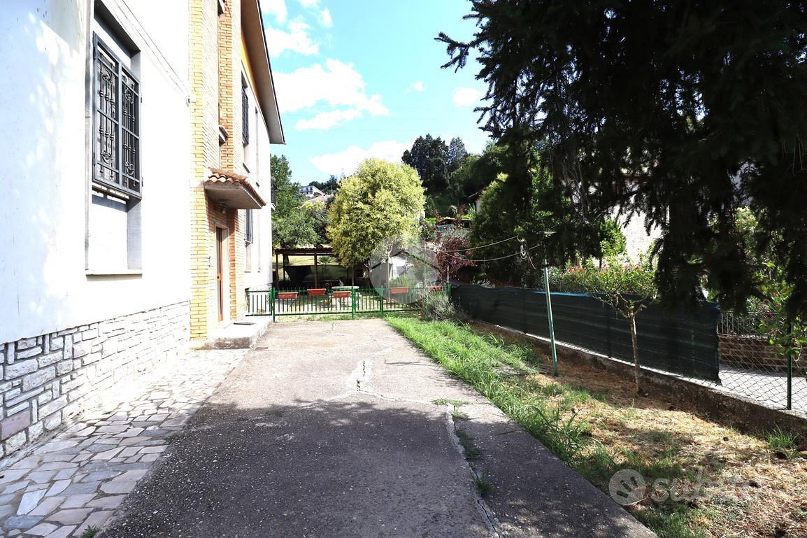 Apartment in Terni, Cesure - Vista 5