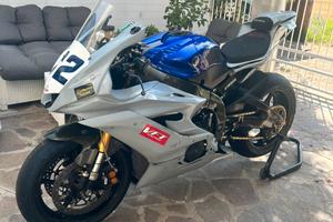 Yamaha r6