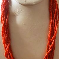 Collana vintage torchon di corallo (imitazione)