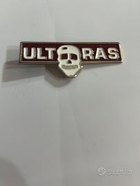 Spilla Ultras Granata