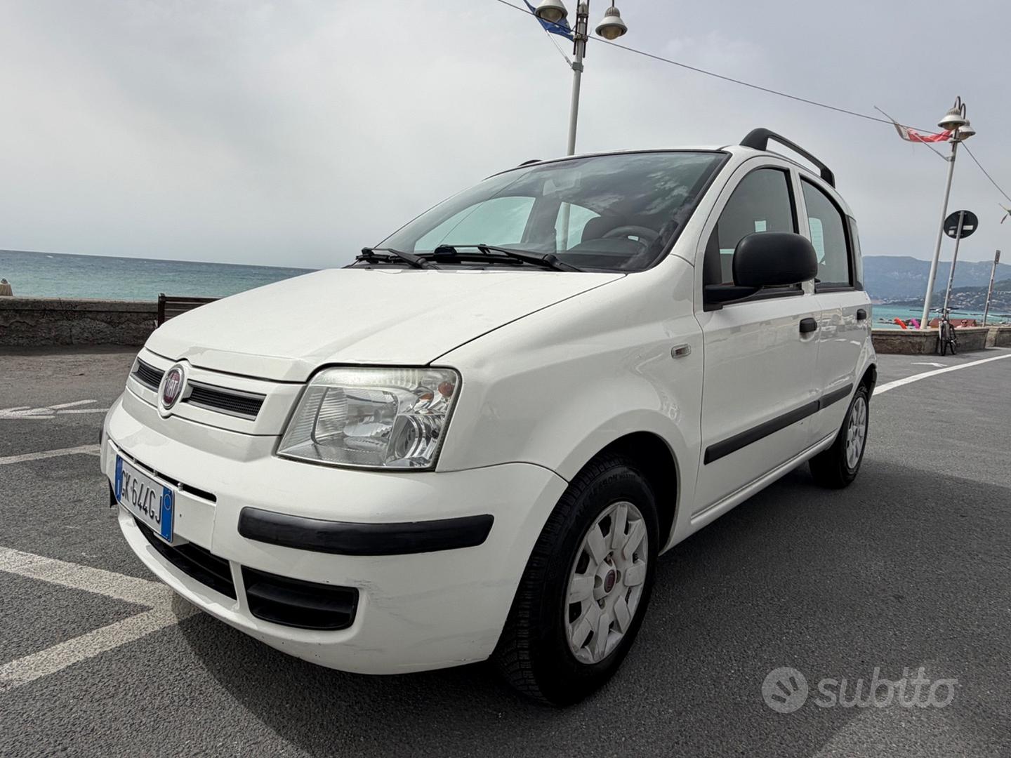 Fiat Panda 2010 photo 2