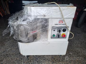 impastatrice 50 l  trifase