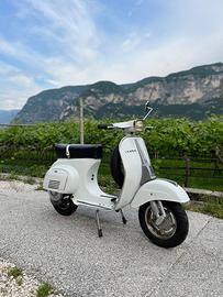 Vespa 50 special