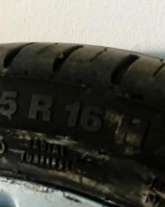 gomme seminuove con cerchi