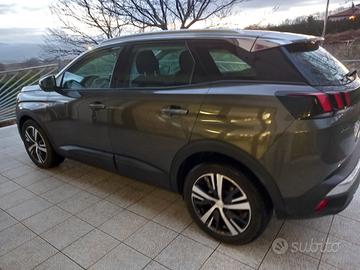 Peugeot 3008 BlueHDi 130 S&S Allure