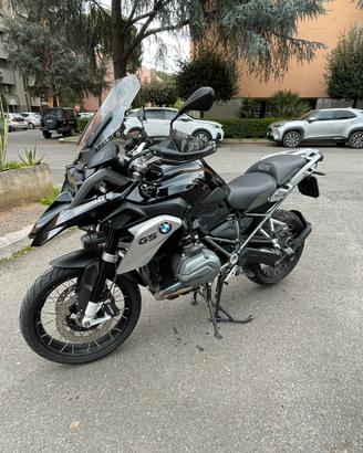 BMW R 1200 GS TRIPLE BLACK