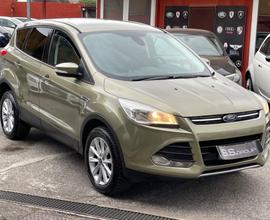 Kuga 2.0 TDCI 150 CV-4WD-unipro-automatica