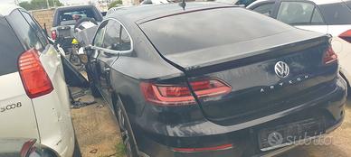 VW Arteon 2.0 D del 2020motore DFH