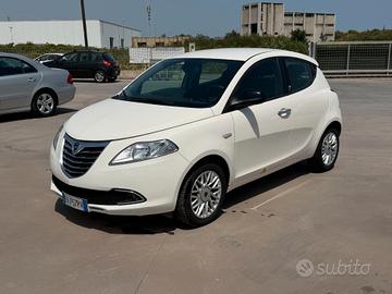 Lancia Ypsilon 1.3 MJT 16V 95 CV 5 porte S&S Gold