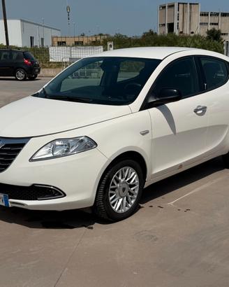 Lancia Ypsilon 1.3 MJT 16V 95 CV 5 porte S&S Gold