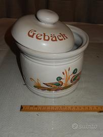 Biscottiera in ceramica