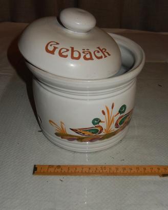 Biscottiera in ceramica