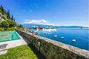 appartamento-a-lago-in-residence-con-piscina