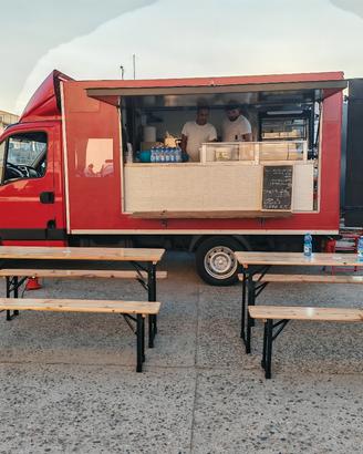 Food Truck Iveco Daily 2.3 116 CV