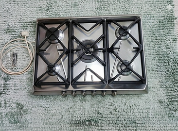 Piano cottura SMEG  Acciao Inox - griglie in ghisa