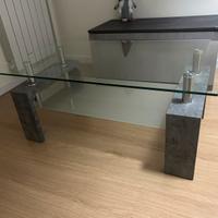 Tavolino basso in vetro da salone