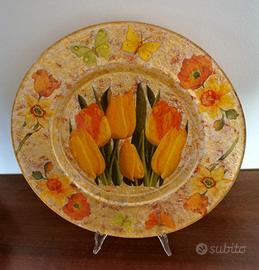 Piatto decoupage centrotavola con mazzo Tulipani