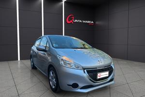 Peugeot 208 1.4 HDi 68 CV Active-TOUCHSCREEN