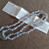 Collana in calcedonio