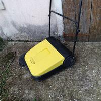 scopa da esterni spinta a mano con cestino