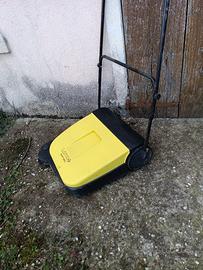 scopa da esterni spinta a mano con cestino