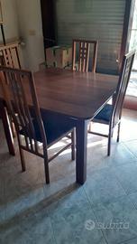 TAVOLO IN LEGNO + 4 SEDIE