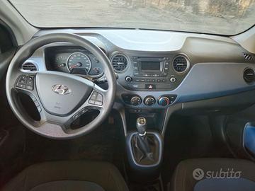 HYUNDAI i10 2ª serie