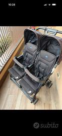 Passeggino gemellare chicco