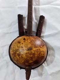 Antico strumento musicale africano 