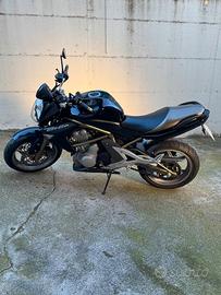 Kawasaki ER 6N - 2005
