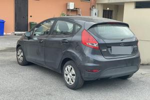 Ford Fiesta 1.4 tdci 68 cv 5 porte – anno 2010