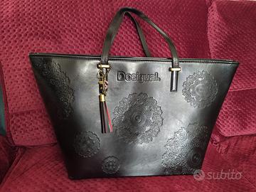 DESIGUAL - borsa nera - Abbigliamento e Accessori In vendita a Roma