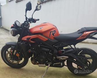 Triumph Street Triple 765 R