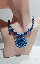 collana pietre dure con caboshon in cristallo 