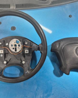 Opel tigra A prima serie ricambi vari. Chiedete