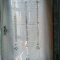 tende per porta finestra  ricamate a mano