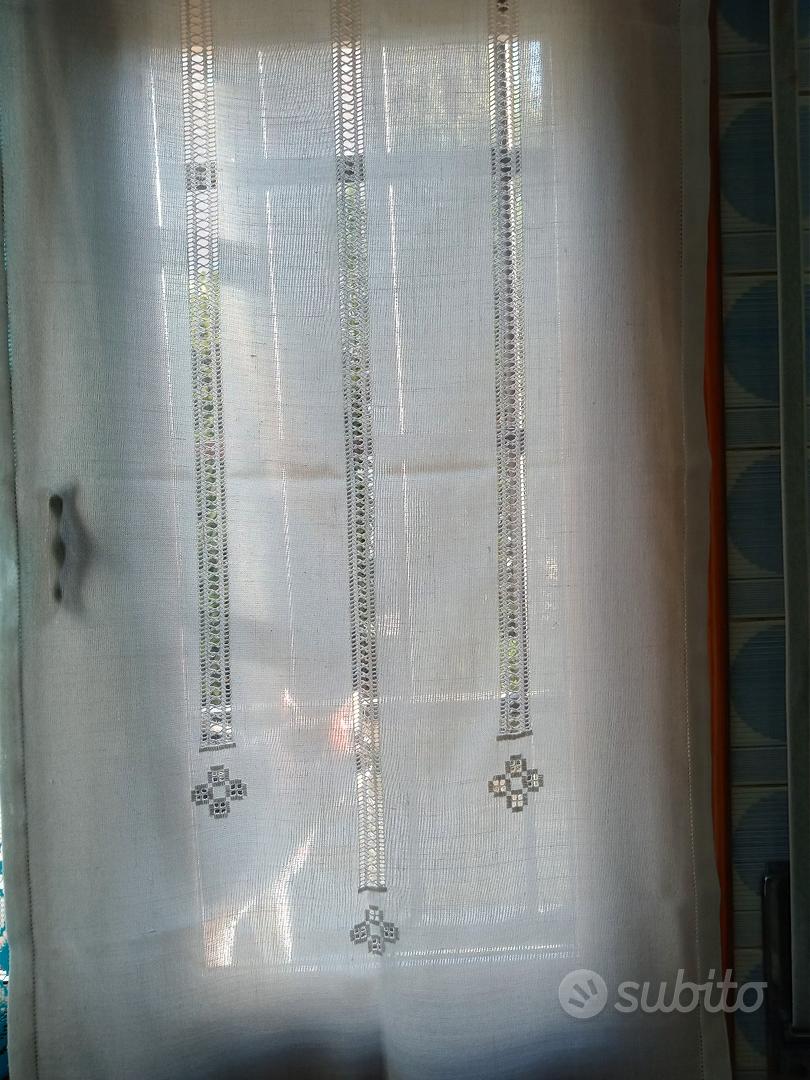 tende per porta finestra ricamate a mano - Arredamento e Casalinghi In  vendita a Reggio Emilia