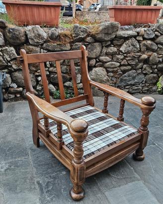 Poltrona stile fratino/tirolese