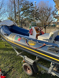 Gommone motore carrello portagommone