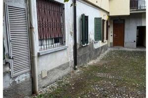 Immobile in asta di 84 m² con 3 locali a Paderno d