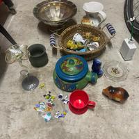 Stock oggettistica  e casalinghi