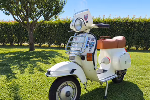 Vespa 125 PKS iscritta asi