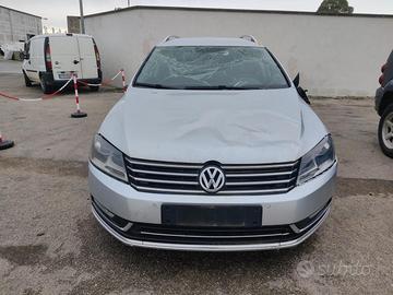 VW PASSAT VARIANT 365 2.0 TDI 140CV ricambi