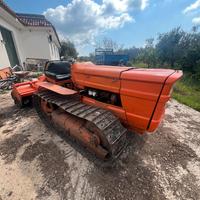Trattore Fiat 605 C  rimesso tutto a nuovo