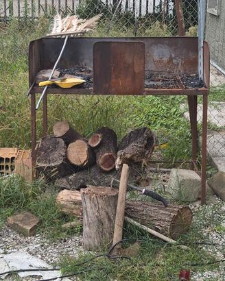 barbecue in ferro per griglia
