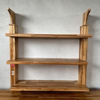 Mensole con spalle a soffitto in larice