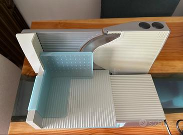 Affettatrice compatta BOSCH